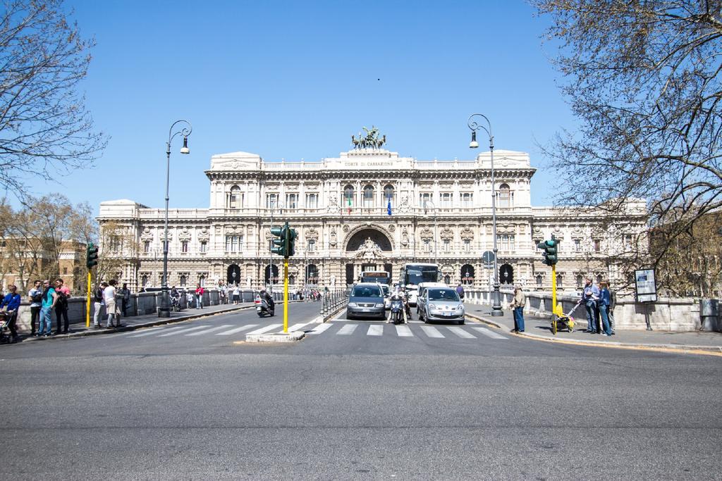 Sunny Navona Square Rome
