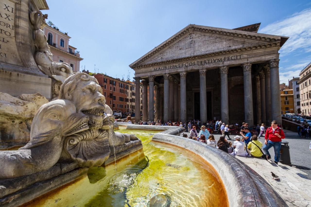 Sunny Navona Square Rome